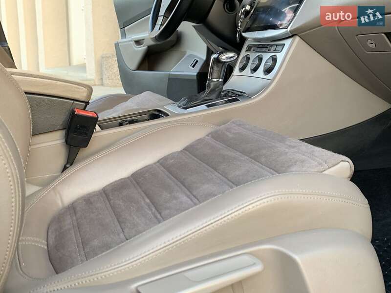 Универсал Volkswagen Passat 2008 в Самборе