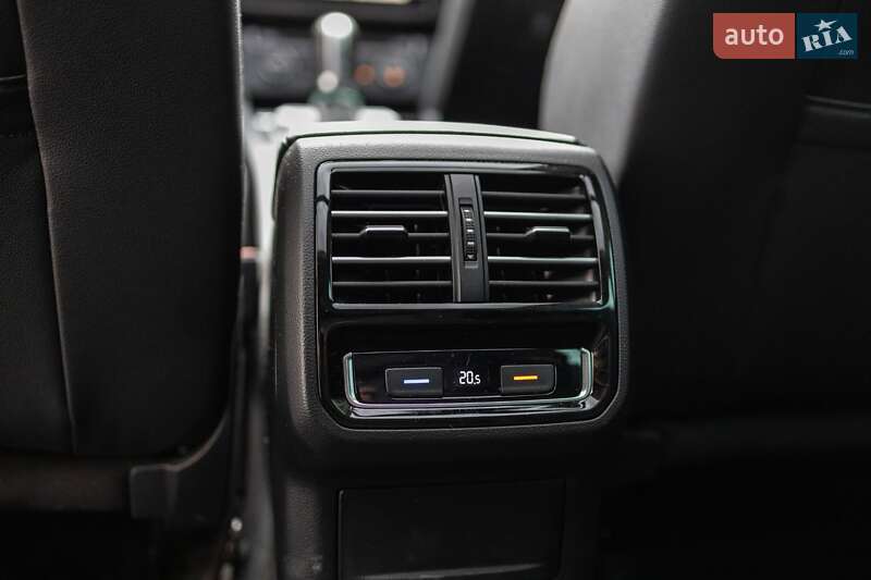 Универсал Volkswagen Passat 2018 в Зборове фото 24 Универсал Volkswagen Passat 2018 в Зборове