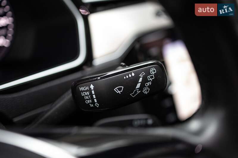 Универсал Volkswagen Passat 2018 в Зборове фото 42 Универсал Volkswagen Passat 2018 в Зборове