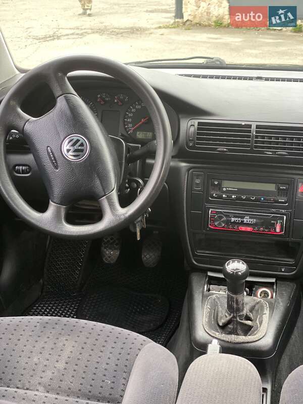 Универсал Volkswagen Passat 1999 в Овруче фото 7 Универсал Volkswagen Passat 1999 в Овруче