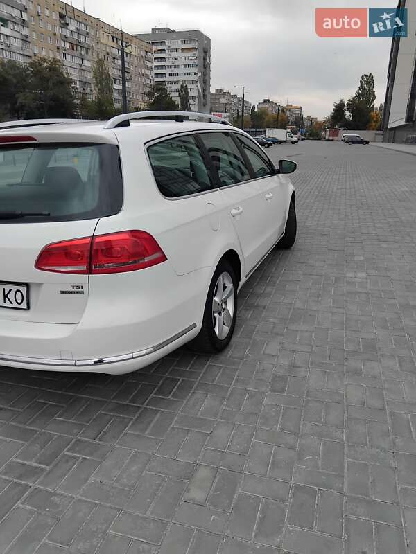 Універсал Volkswagen Passat 2012 в Дніпрі фото 5 Універсал Volkswagen Passat 2012 в Дніпрі