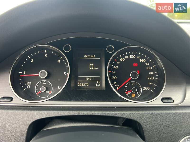 Универсал Volkswagen Passat 2011 в Дубно фото 27 Универсал Volkswagen Passat 2011 в Дубно