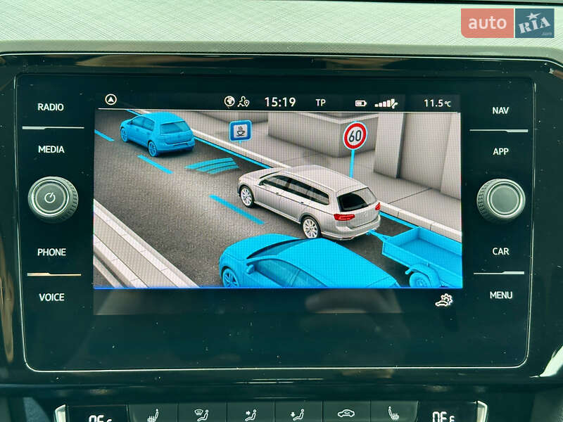 Универсал Volkswagen Passat 2020 в Киеве