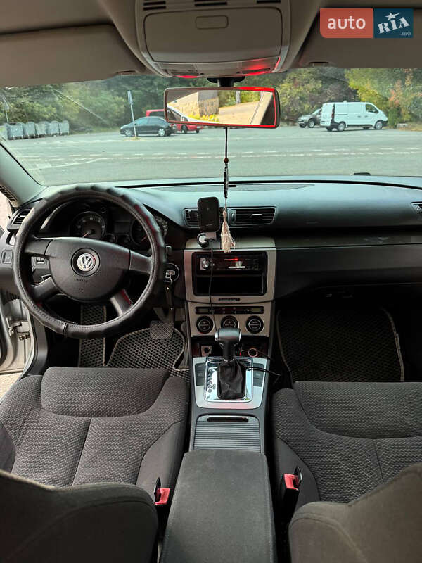 Седан Volkswagen Passat 2006 в Полтаве