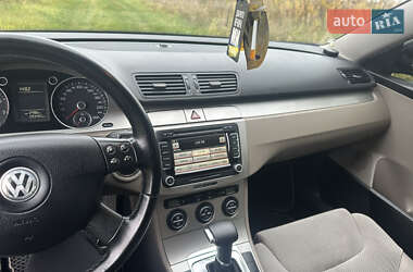 Седан Volkswagen Passat 2008 в Киеве