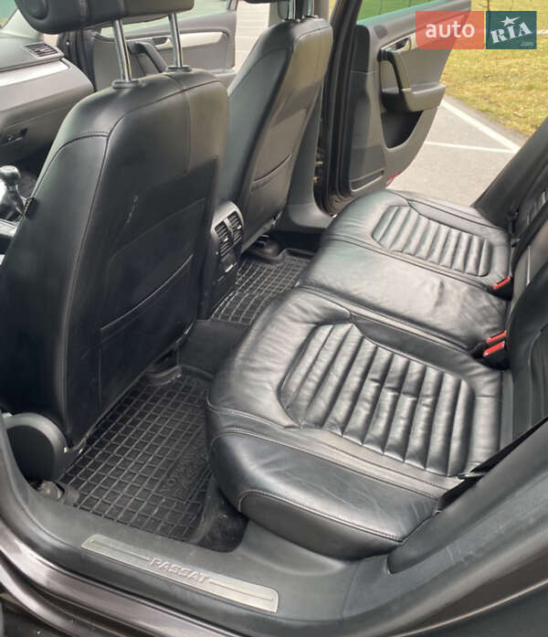 Универсал Volkswagen Passat 2011 в Галиче