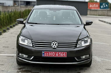 Седан Volkswagen Passat 2014 в 
