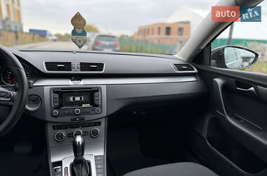 Седан Volkswagen Passat 2014 в 