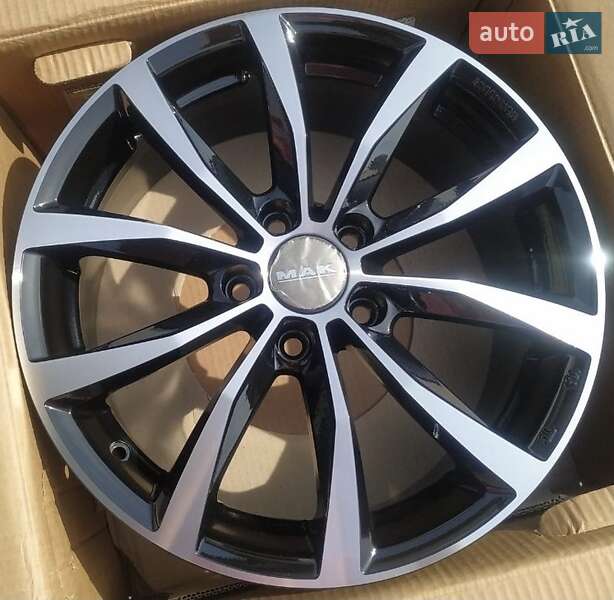 Седан Volkswagen Passat 2015 в Черноморске