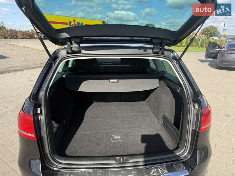 Универсал Volkswagen Passat 2011 в Львове