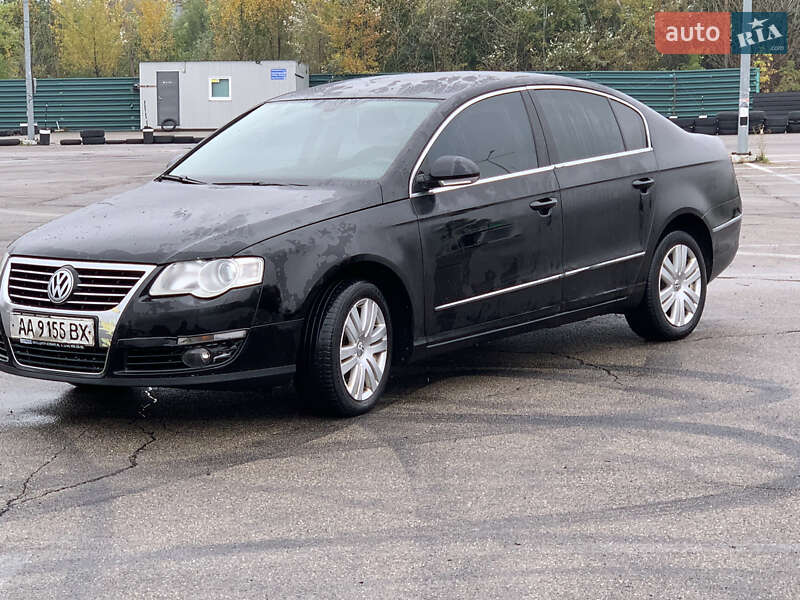 Седан Volkswagen Passat 2006 в Киеве