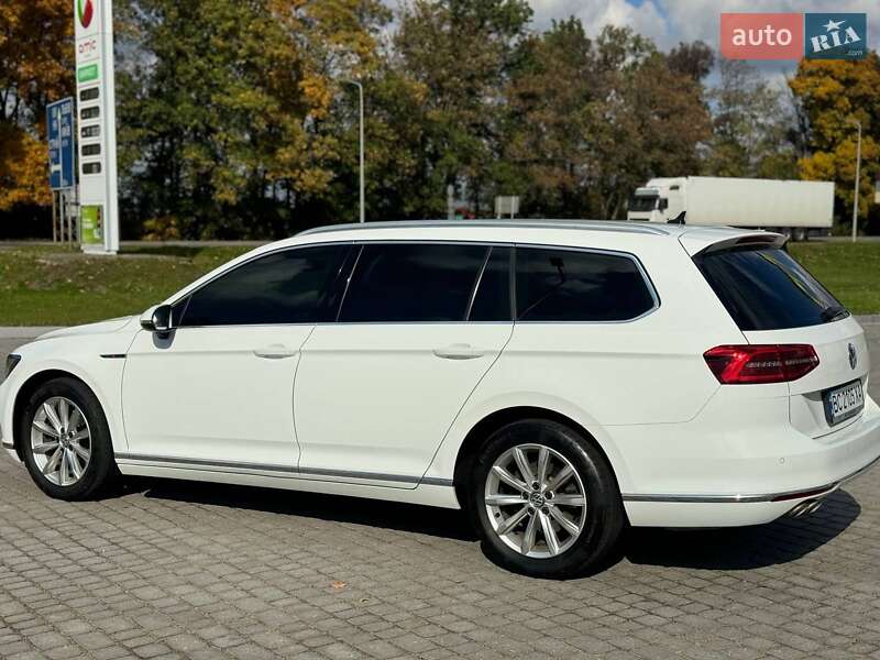 Універсал Volkswagen Passat 2016 в Стрию