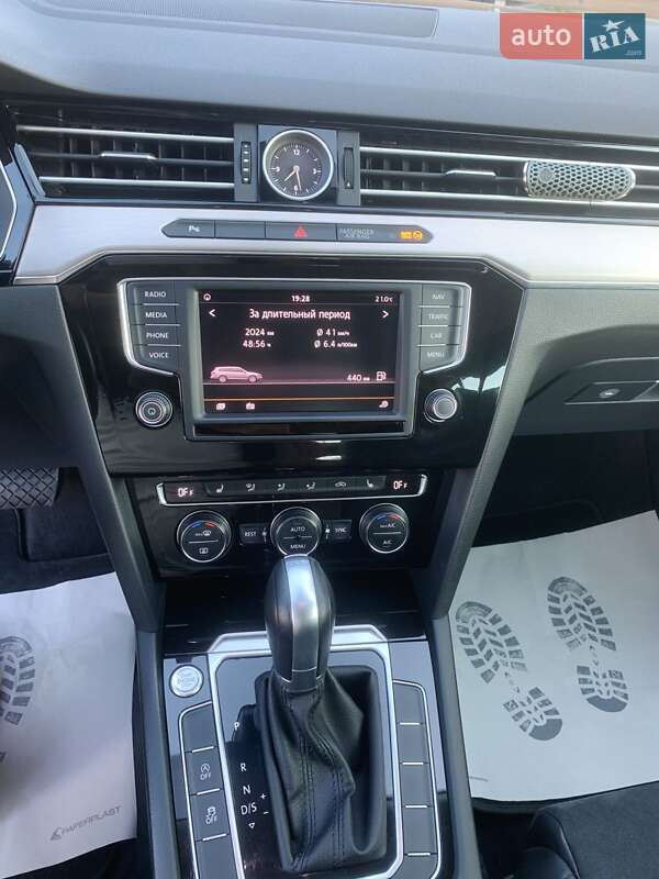 Універсал Volkswagen Passat 2016 в Стрию