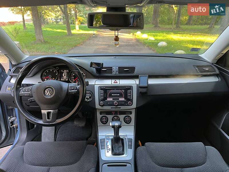 Универсал Volkswagen Passat 2009 в Калуше