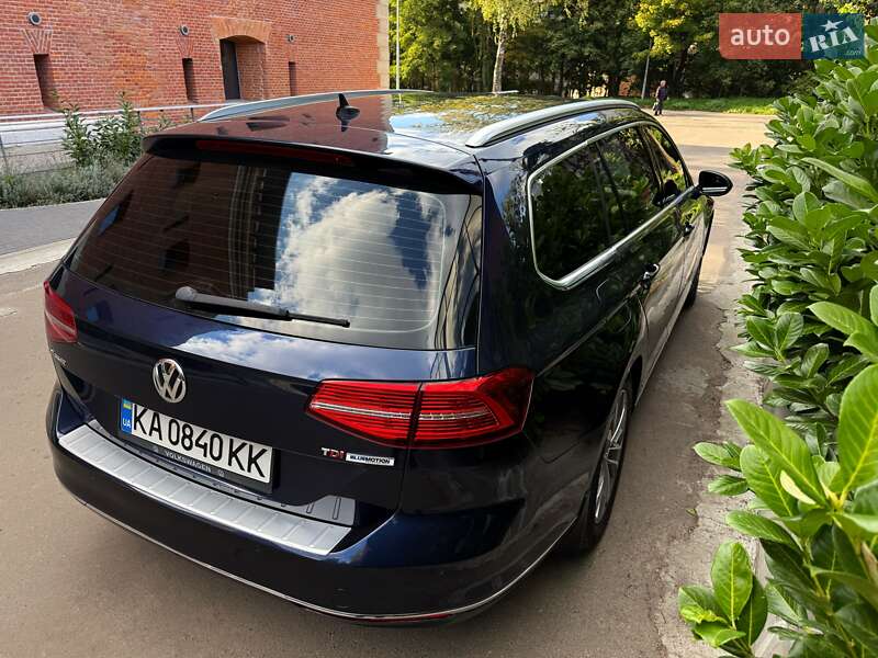 Универсал Volkswagen Passat 2015 в Львове