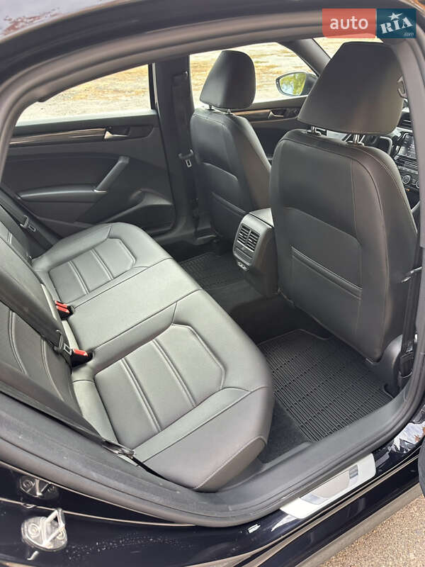 Седан Volkswagen Passat 2021 в Чугуєві