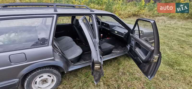 Универсал Volkswagen Passat 1988 в Изяславе фото 12 Универсал Volkswagen Passat 1988 в Изяславе