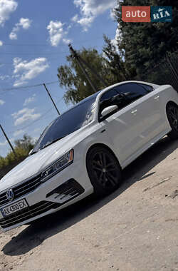 Седан Volkswagen Passat 2018 в 