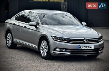 Седан Volkswagen Passat 2015 в Запорожье