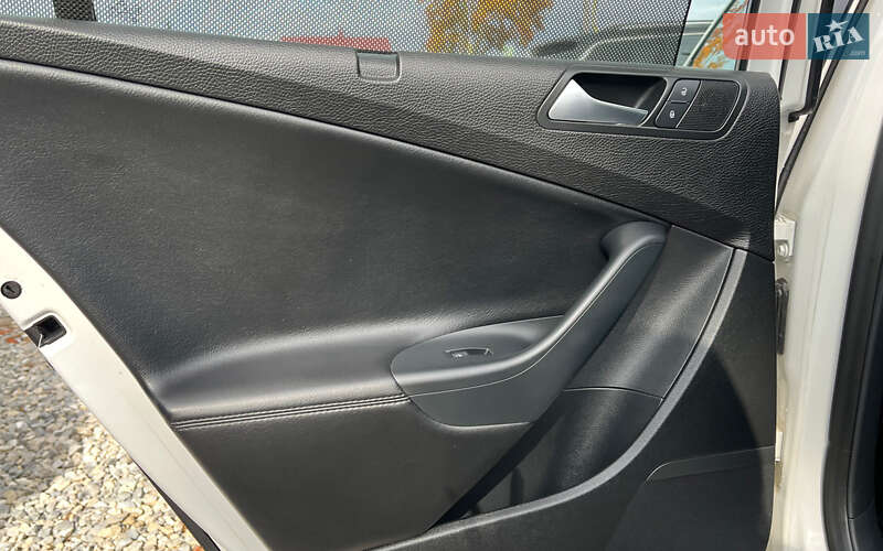 Седан Volkswagen Passat 2008 в Коломиї