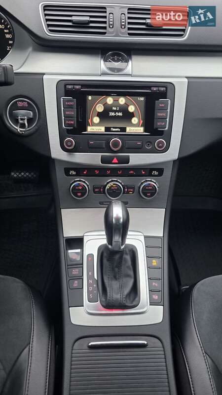 Универсал Volkswagen Passat 2011 в Стрые фото 34 Универсал Volkswagen Passat 2011 в Стрые