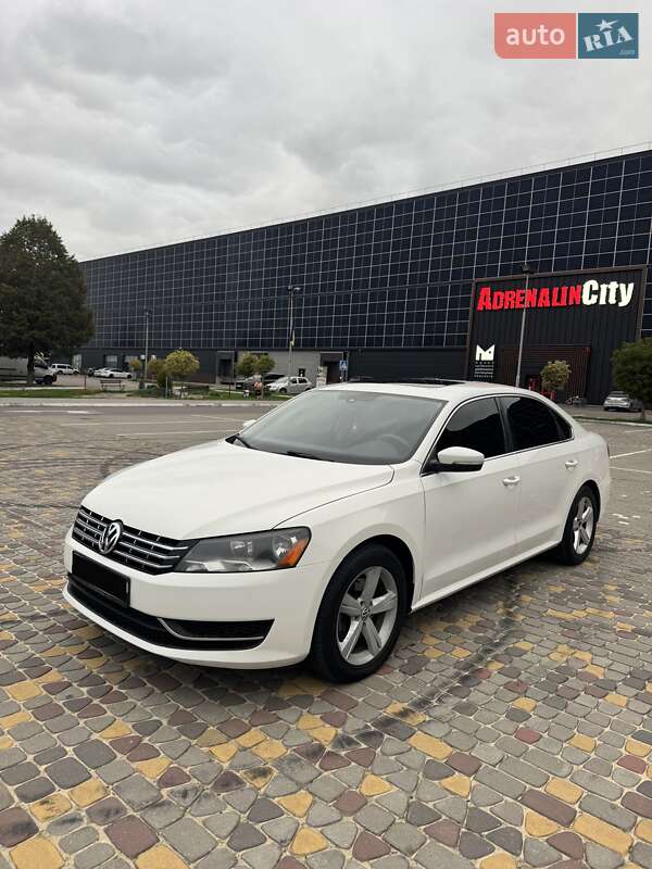 Volkswagen Passat 2012