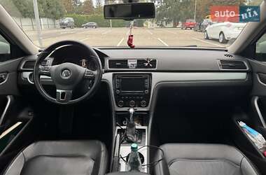 Седан Volkswagen Passat 2012 в 