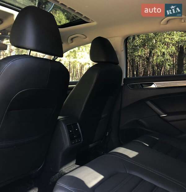 Седан Volkswagen Passat 2017 в Чернігові