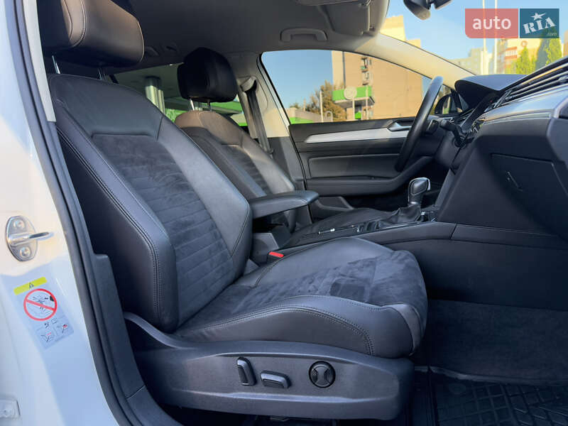 Универсал Volkswagen Passat 2017 в Виннице
