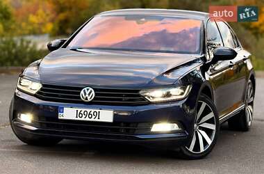 Седан Volkswagen Passat 2016 в Кривом Роге