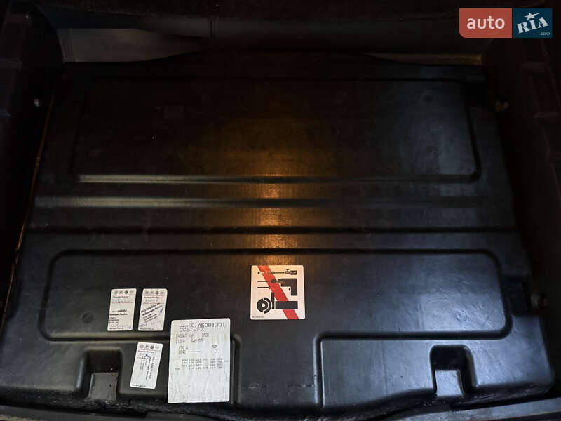 Універсал Volkswagen Passat 2009 в Львові