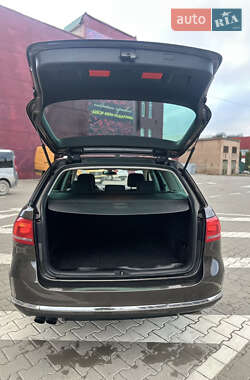 Универсал Volkswagen Passat 2011 в 