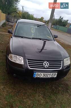 Седан Volkswagen Passat 2002 в Сумах