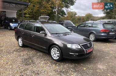 Универсал Volkswagen Passat 2010 в Ивано-Франковске