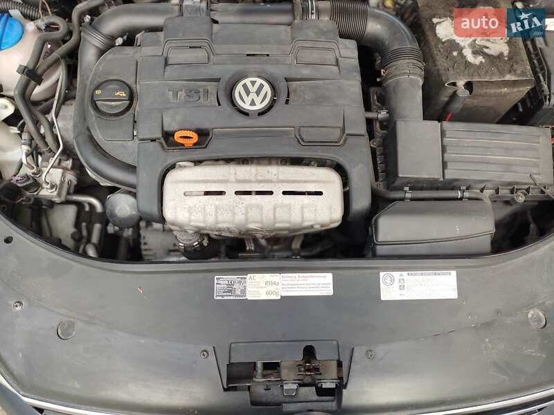 Универсал Volkswagen Passat 2011 в Ровно фото 13 Универсал Volkswagen Passat 2011 в Ровно