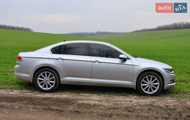 Седан Volkswagen Passat 2016 в Вінниці