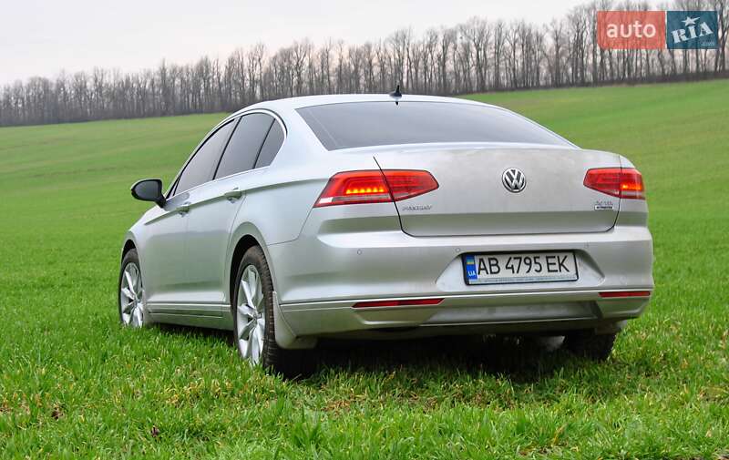 Седан Volkswagen Passat 2016 в Вінниці