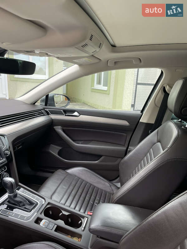 Универсал Volkswagen Passat 2016 в Черновцах