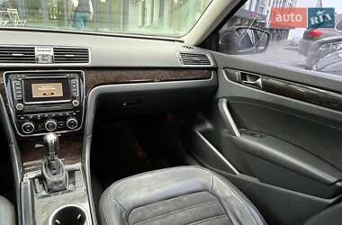Седан Volkswagen Passat 2014 в 