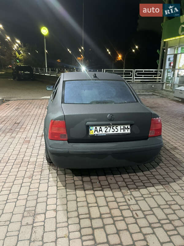 Седан Volkswagen Passat 1998 в Киеве фото 5 Седан Volkswagen Passat 1998 в Киеве