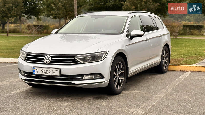 Універсал Volkswagen Passat 2015 в Ірпені