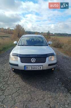 Універсал Volkswagen Passat 2004 в Решетилівці