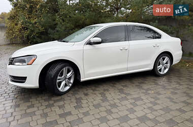 Седан Volkswagen Passat 2015 в 