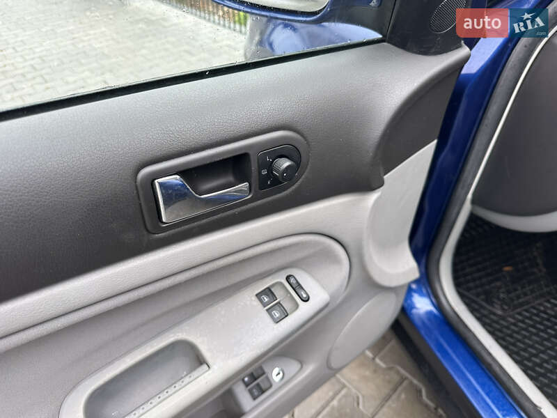 Седан Volkswagen Passat 2002 в Тернополе