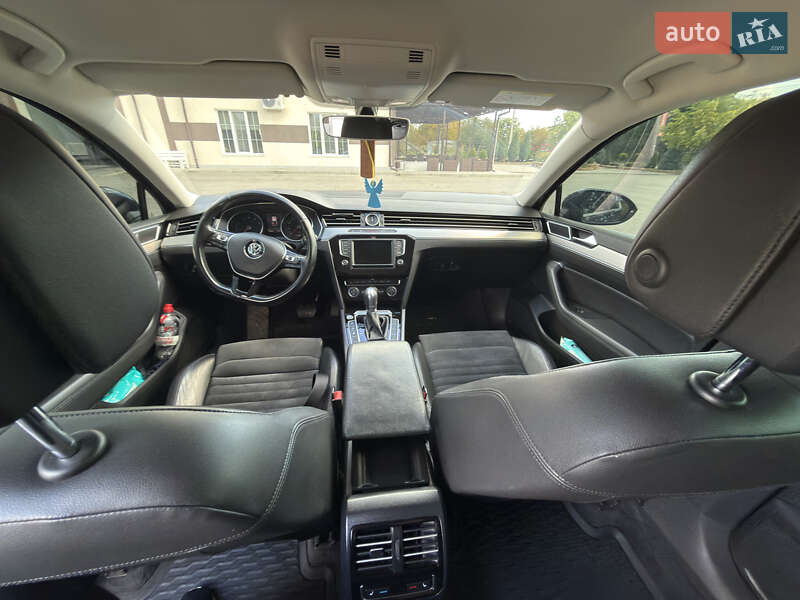 Седан Volkswagen Passat 2015 в Могилев-Подольске фото 6 Седан Volkswagen Passat 2015 в Могилев-Подольске