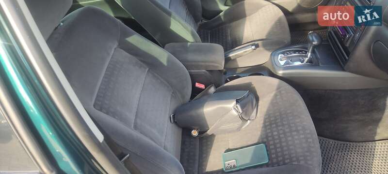 Универсал Volkswagen Passat 2001 в Черкассах