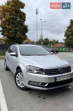 Універсал Volkswagen Passat 2011 в Чернігові
