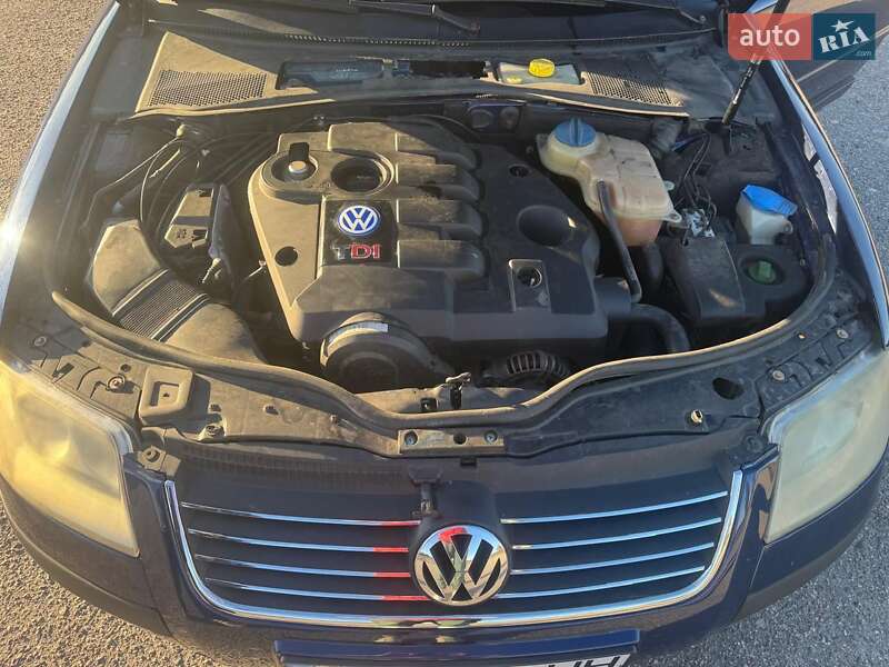 Седан Volkswagen Passat 2004 в Александровке фото 23 Седан Volkswagen Passat 2004 в Александровке