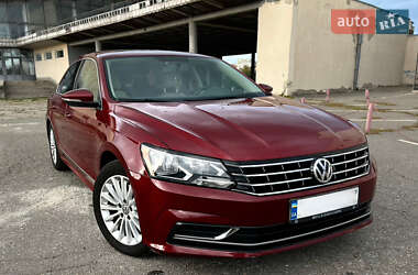 Седан Volkswagen Passat 2016 в Харькове