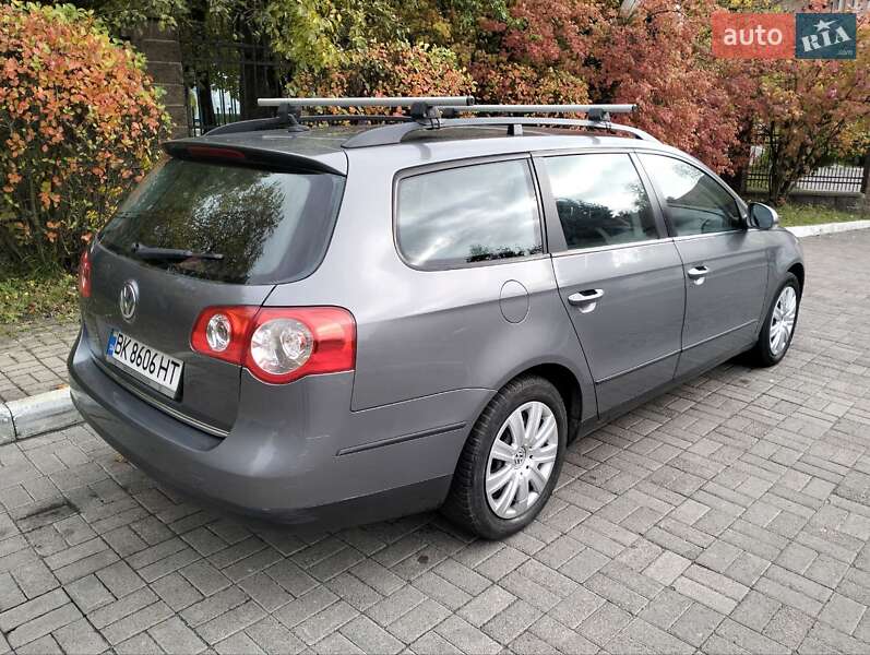 Универсал Volkswagen Passat 2006 в Ровно